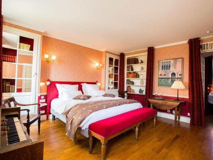 Hotel Le Prieure Saint Agnan Cosne-sur-Loire Zimmer foto
