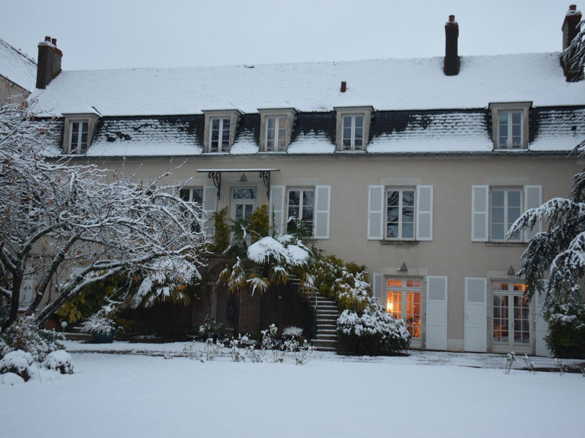 Hotel Le Prieure Saint Agnan Cosne-sur-Loire Exterior foto
